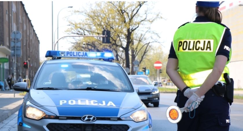 Już 1000 praw jazdy zatrzymali policjanci z Wrocławia podczas działań na rzecz bezpieczeństwa w ruchu drogowym