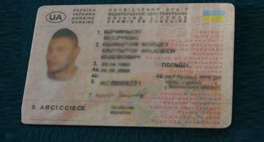 Białorusin doprowadził do kolizji i posłużył się ukraińskim prawem jazdy