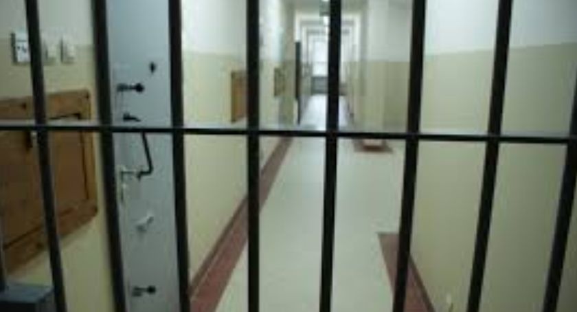  Dwie zatrzymane osoby i ujawniona amfetamina to efekty interwencji wrocławskich policjantów