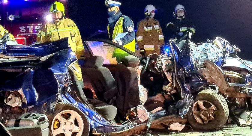 Nie żyją 2 młode osoby. Śmiertelny wypadek w powiecie strzelińskim