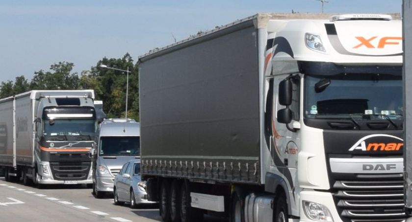 Korki i utrudnienia na autostradzie A4 pod Wrocławiem