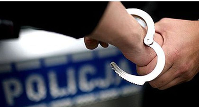 Poskarżył się policji że mama zabrała mu narkotyki