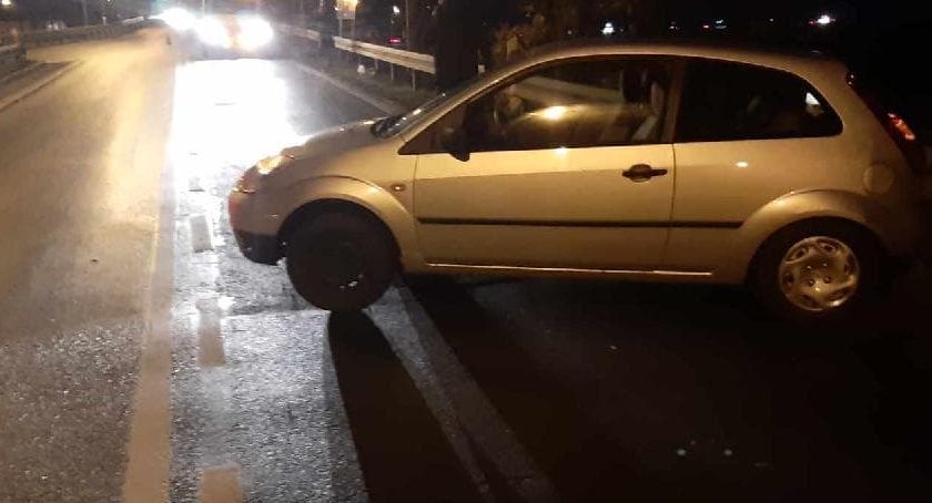 Drugie dziś zdarzenie na zjeździe z A4 w Kostomłotach