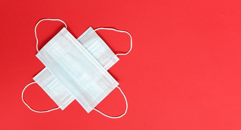 Kolejne ograniczenia i obostrzenia - hotele i sklepy znów zamknięte?