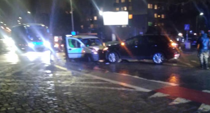 Czołowe zderzenie na Kamiennej