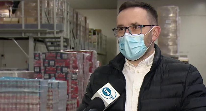 Apele o niewyrzucanie poświątecznego jedzenia