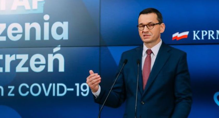 Nie będzie zakazu przemieszczania się. Premier wycofuje obostrzenie