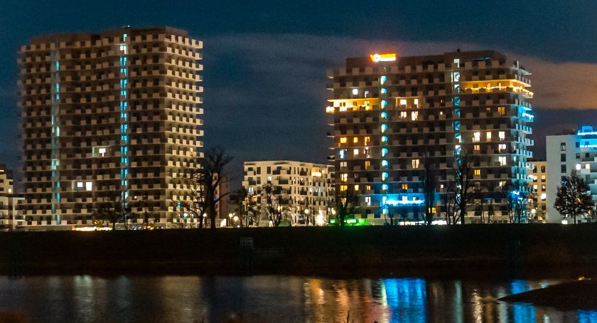 Wrocław z góry. Promenady Wrocławskie - Malownicze osiedle nad Odrą