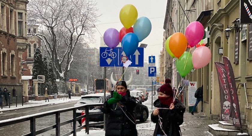 Wrocławiu, uśmiechnij się w Blue Monday! Vikingowie rozdadzą balony z helem i dobrym słowem