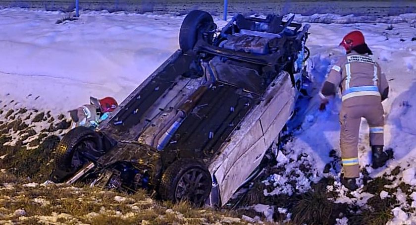 Dachowanie na autostradzie A4
