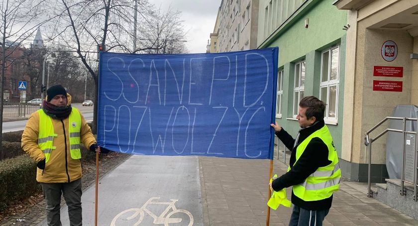 Pozwólcie ludziom żyć. Pozwólcie ludziom zarabiać. Pikieta w obronie przedsiębiorców