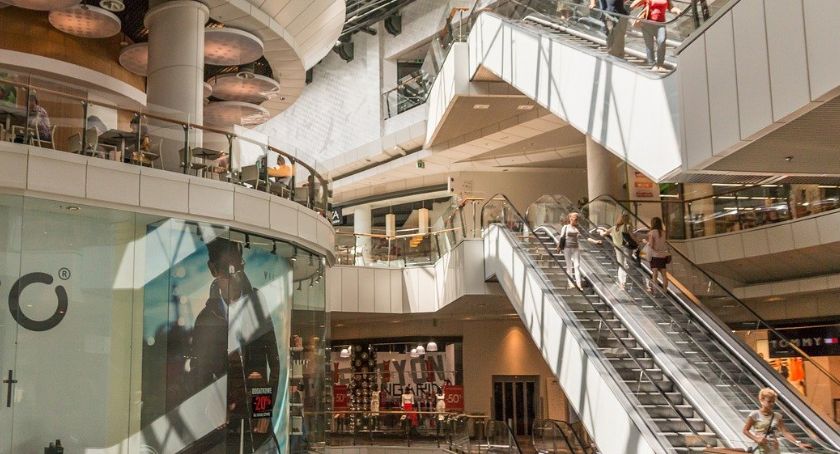 Przeceny we wrocławskich galeriach - gdzie warto iść na zakupy?
