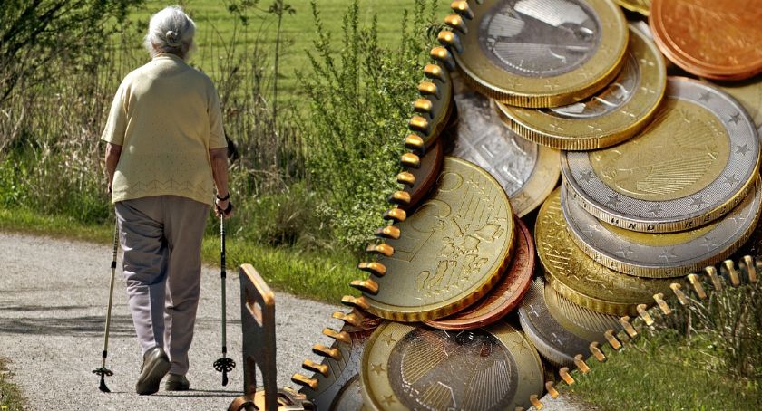 Kobiety dostają o jedną piątą mniejszą emeryturę