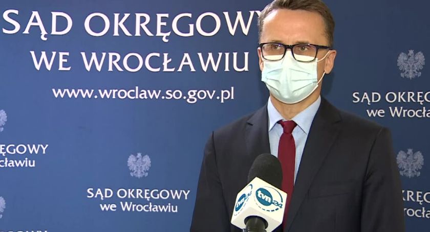 Sąd uniewinnił Patryka H., który nagrywał zatrzymanie Igora Stachowiaka
