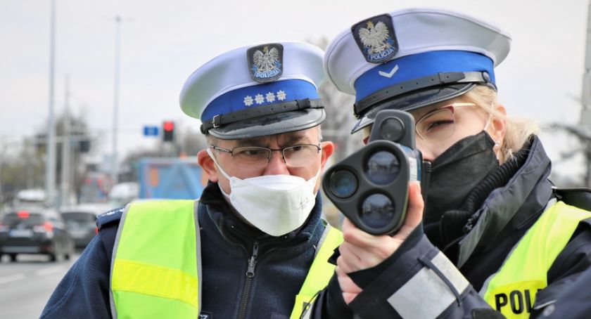 Policyjne szkolenie na wjeździe do Wrocławia