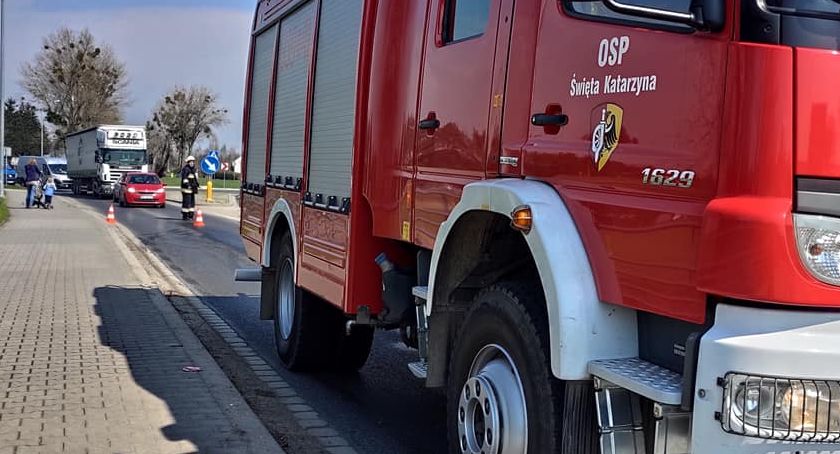 Olej na jezdni. Droga zamknięta na wiele godzin.