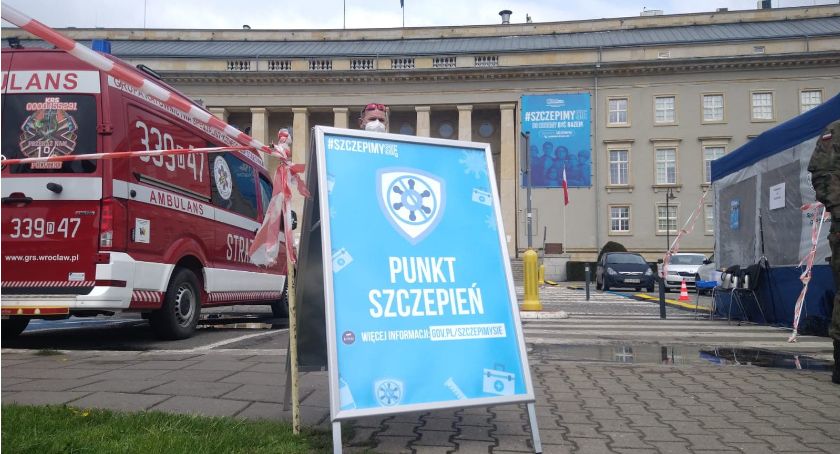  Ruszyły majówkowe szczepienia przy Dolnośląskim Urzędzie Wojewódzkim