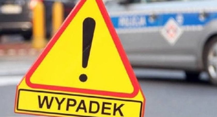 Wypadek z udziałem motocyklisty. Zablokowana droga krajowa nr 8