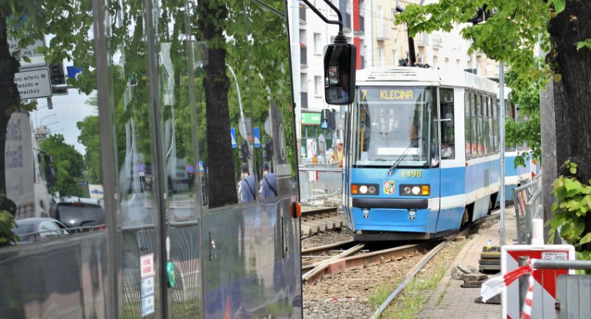 O Hallera! MPK Wrocław remontuje dwa rozjazdy na Powstańców Śląskich