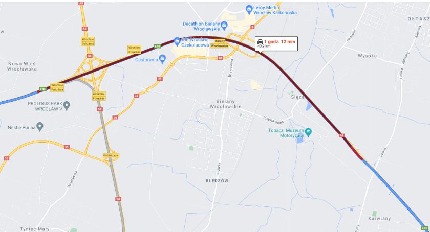 Potężne korki na bramkach w podwrocławskich Karwianach. Dolnoślązacy ruszyli na długi weekend