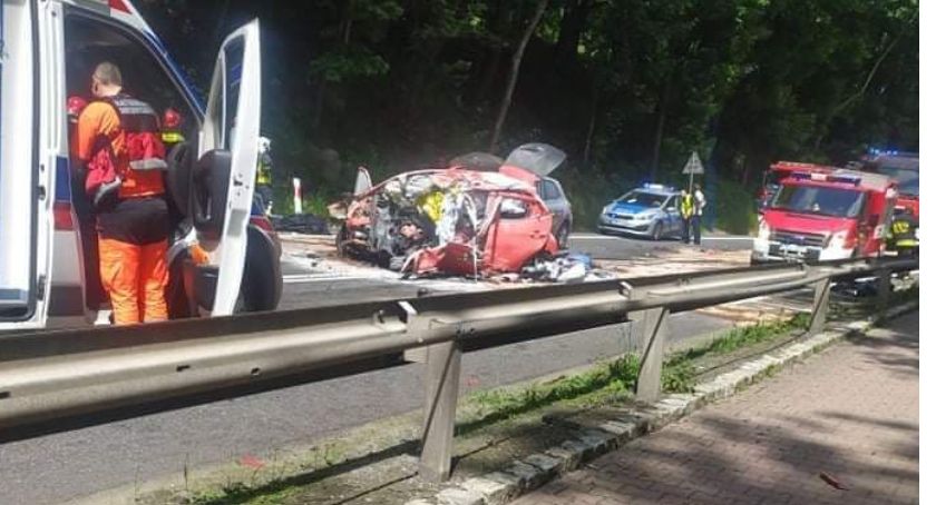 Koszmarny wypadek na krajowej ósemce. Nie żyją trzy osoby