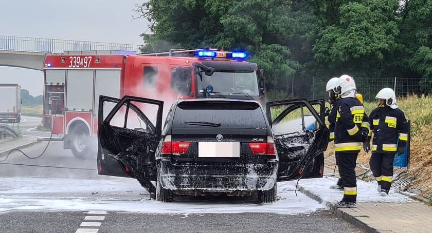 Na autostradzie A4 płonęło bmw - zobacz video
