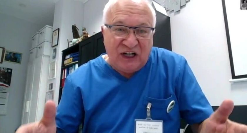 Koronawirus wraca z wakacji. Czy będzie czwarta fala zachorowań na COVID-19?