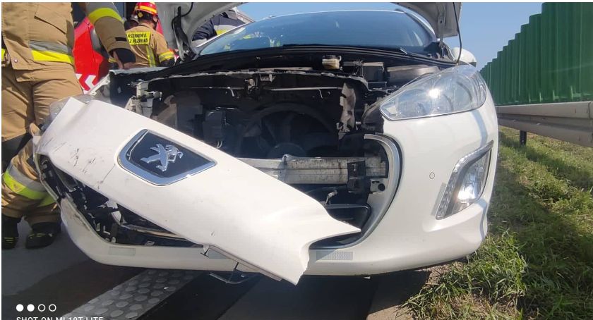 Utrudnienia na autostradzie A4 w stronę Legnicy. Najechanie na tył.