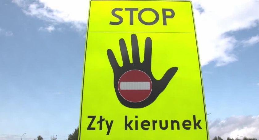 Na autostradach pojawią się znaki ostrzegające przed jazdą pod prąd