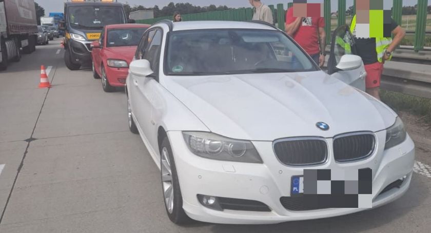 Karambol na A4 pod Wrocławiem. Zderzyło się sześć samochodów.