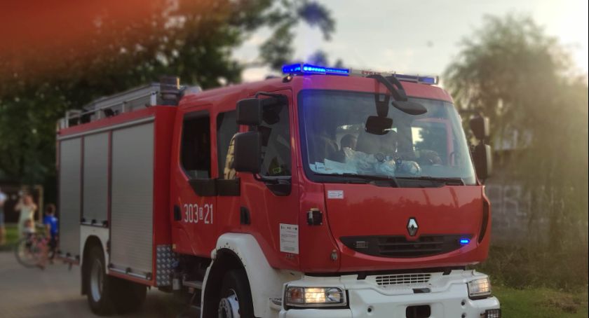 Pożar mieszkania przy ulicy Robotniczej we Wrocławiu. Ewakuowano 30 osób