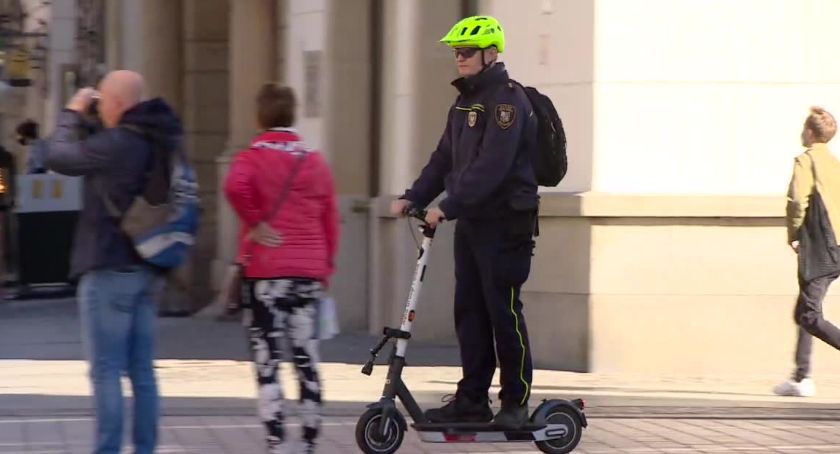 Strażnicy miejscy na hulajnogach. Wrocław pierwszym miastem z takimi patrolami