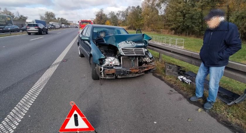 Kolizja na 155 kilometrze autostrady A4 w kierunku Wrocławia