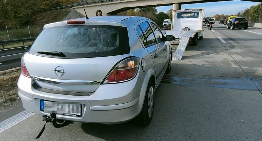 Kolizja na 132 kilometrze autostrady A4 w kierunku Legnicy