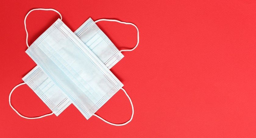 Brakuje pracowników w szpitalu tymczasowym