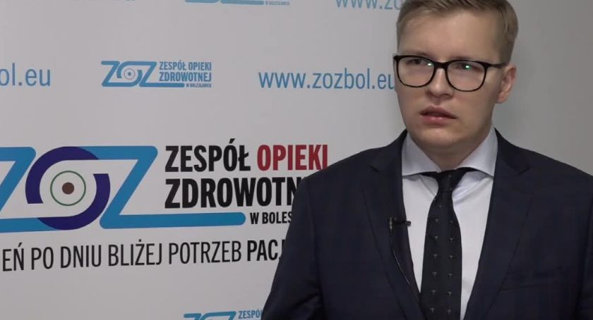 Pacjentka miała fałszywe zaświadczenie o szczepieniu przeciwko COVID-19. Przyznała się, gdy nie mogła już samodzielnie oddychać