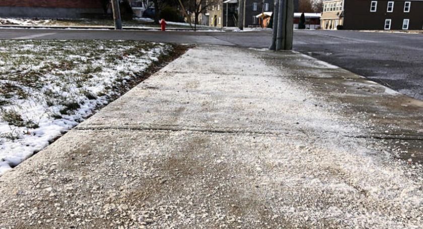 Nadchodzi przedsmak zimowej aury. Weekend pod znakiem śniegu i deszczu ze śniegiem