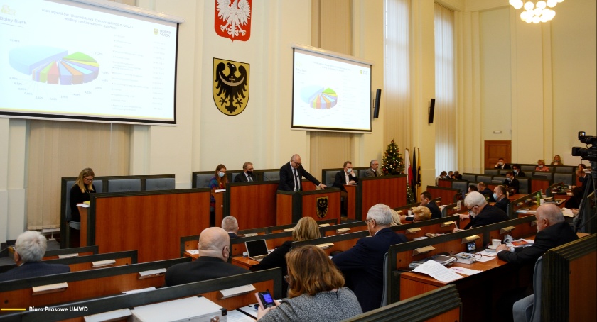 Sejmik przyjął budżet Dolnego Śląska na rok 2022