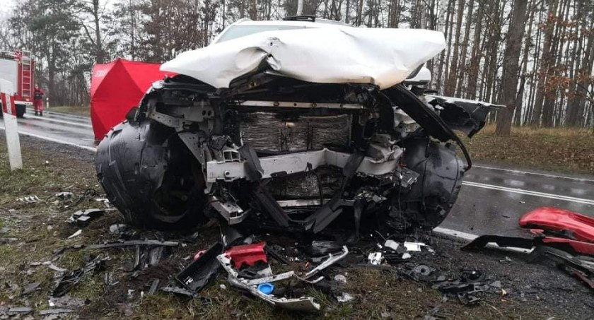 Tragiczny wypadek pod Prochowicami. Nie żyje 75-letnia kobieta