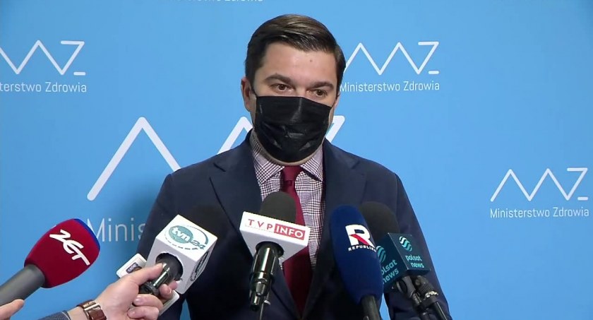 Powyżej 53 tysięcy nowych zakażeń