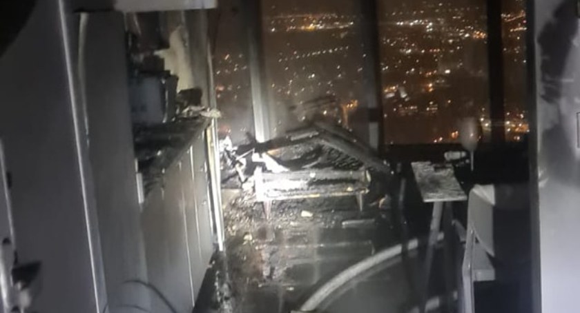Pożar w Sky Tower. Na miejscu 12 zastępów straży pożarnej