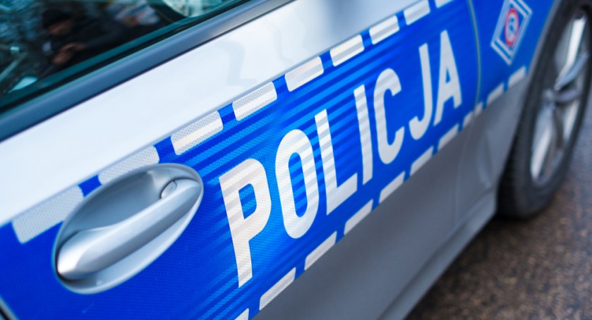 Wypadek z udziałem wozu strażackiego w centrum Wrocławia. Jedna osoba trafiła do szpitala