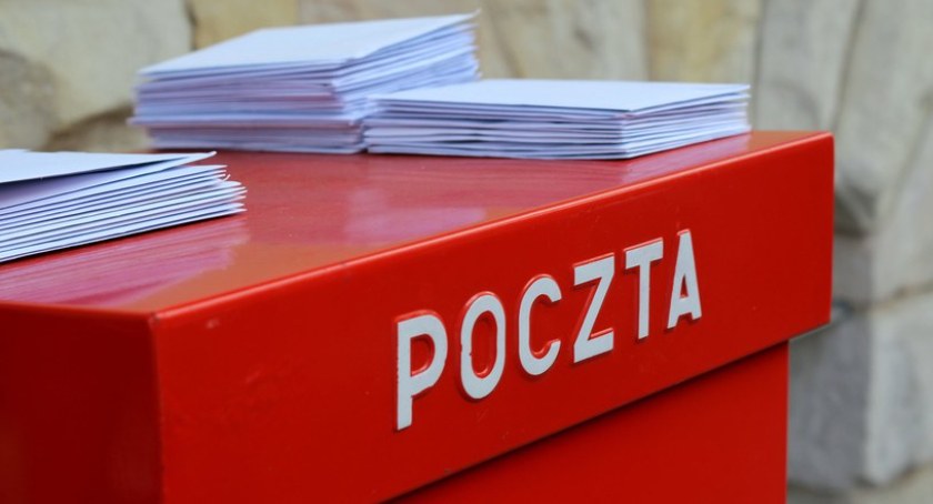 Poczta Polska przywraca doręczanie listów poleconych bezpośrednio do rąk adresatów
