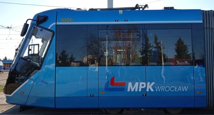 Koncerty, Nocny Półmaraton, Boże Ciało - zmiany w kursowaniu komunikacji zbiorowej podczas długiego weekendu czerwcowego