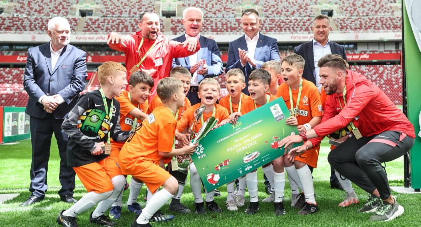 Przed meczem Polska-Belgia na PGE Narodowym poznaliśmy zwycięzców XXII edycji Turnieju „Z Podwórka na Stadion o Puchar Tymbarku”!