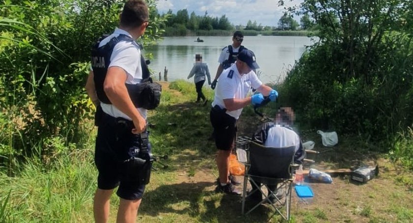 Pływał z dziesięcioletnim chłopcem pontonem mimo tego, że miał blisko 2 promile alkoholu w organizmie