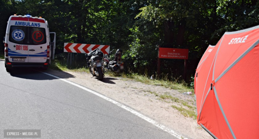Śmiertelny wypadek na DW390 pod Złotym Stokiem. Nie żyje motocyklista, który wypadł z drogi na jednym z zakrętów