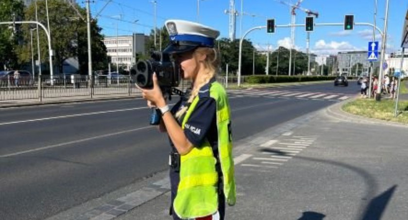 Policyjne działania pn. Kaskadowy pomiar prędkości