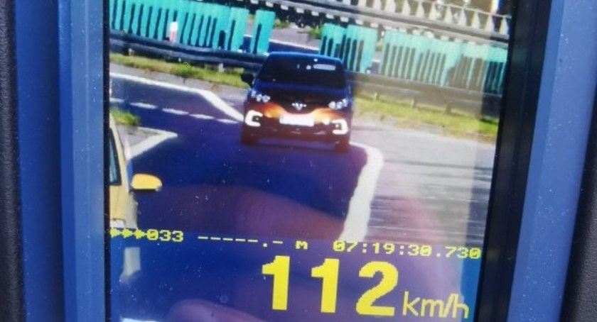 Działania dolnośląskich policjantów przeciwko przekraczaniu prędkości