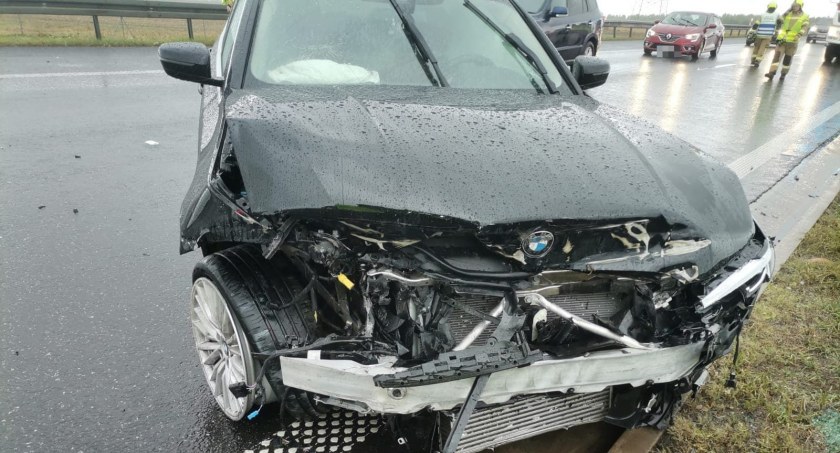 Nadmierna prędkość powodem groźnej kolizji na autostradzie A4 w kierunku Katowic